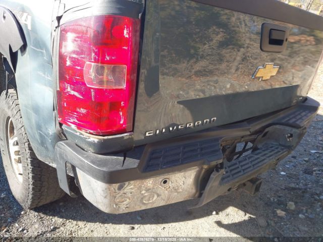 Chevrolet Silverado 2500 Lt1 Image 16