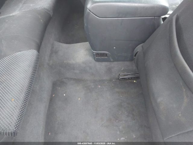 Toyota Camry Se Sport Image 6