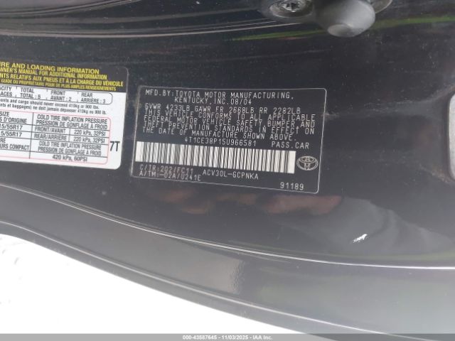 Toyota Camry Se Sport Image 11