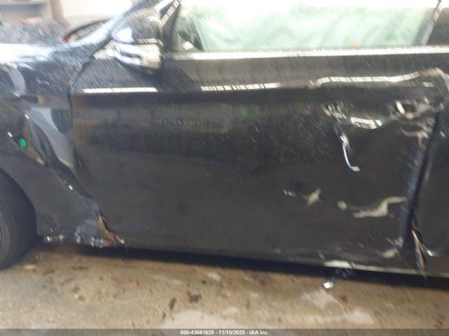 Genesis G70 2.0t Advanced Image 13