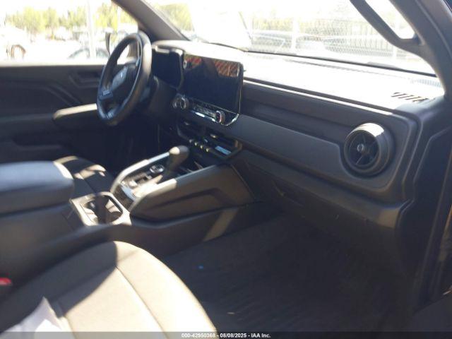 Chevrolet Colorado 4wd  Short Box Trail Boss Image 13