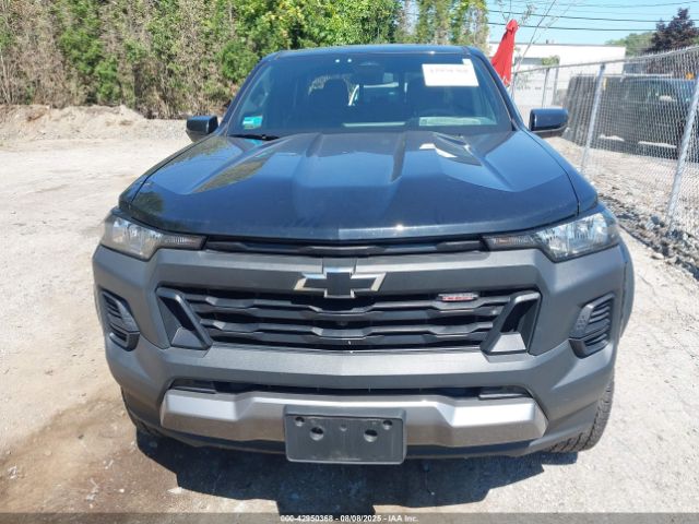 Chevrolet Colorado 4wd  Short Box Trail Boss Image 18