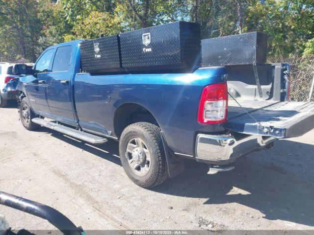 Ram 2500 Tradesman  4x4 8' Box Image 2