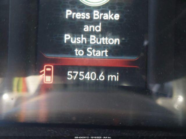 Ram 2500 Tradesman  4x4 8' Box Image 12