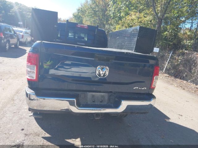 Ram 2500 Tradesman  4x4 8' Box Image 8