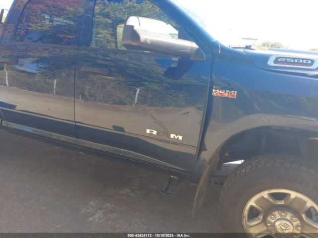 Ram 2500 Tradesman  4x4 8' Box Image 14