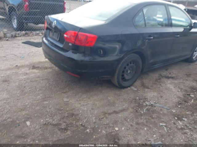 Volkswagen Jetta 1.8t Se Image 8