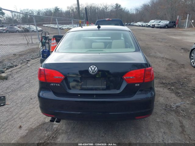 Volkswagen Jetta 1.8t Se Image 9