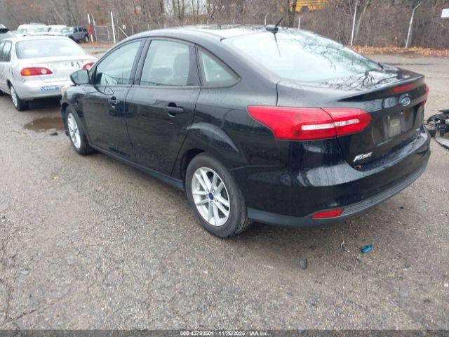 Ford Focus Se Image 9