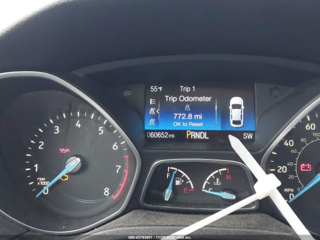 Ford Focus Se Image 11