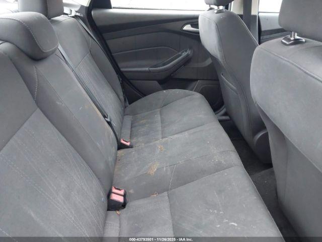 Ford Focus Se Image 3