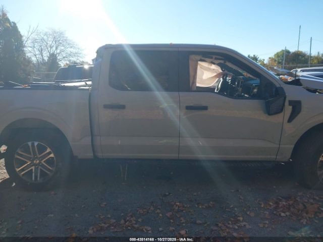 Ford F-150 Xl Image 8