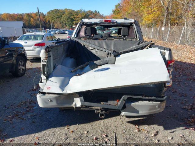 Ford F-150 Xl Image 9