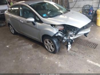  Salvage Ford Fiesta