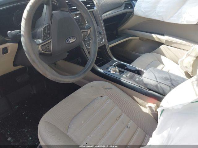 Ford Fusion Se Image 6