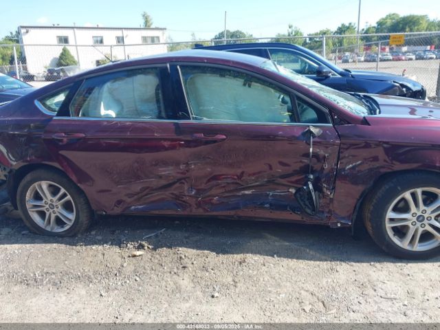 Ford Fusion Se Image 13