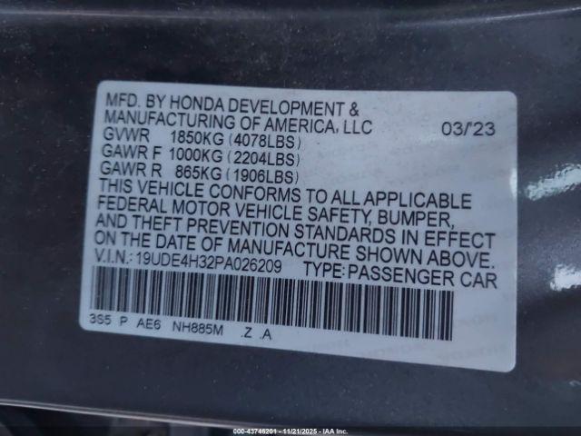 Acura Integra A-spec Image 4