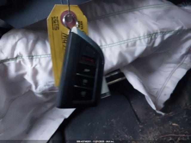 Acura Integra A-spec Image 12