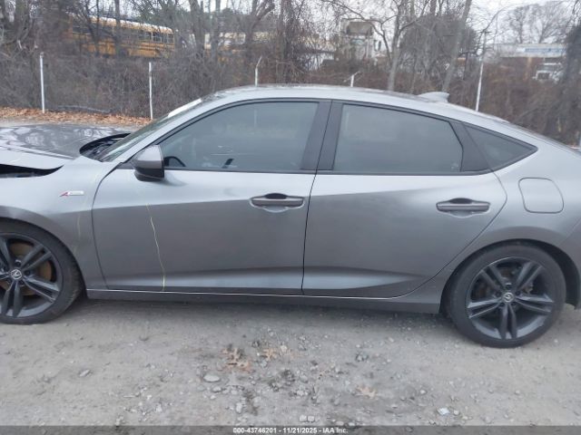 Acura Integra A-spec Image 14