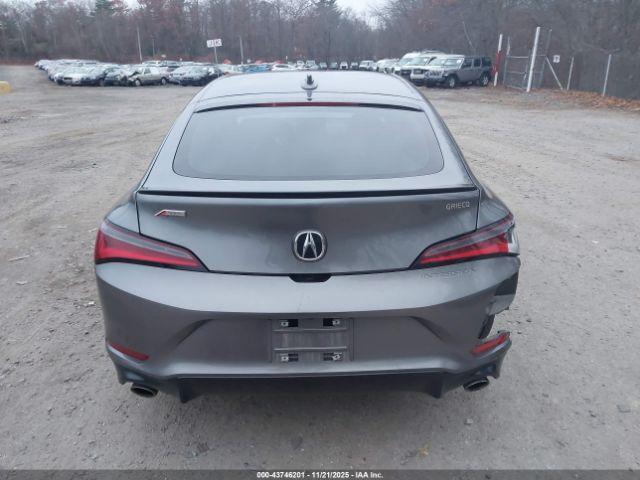 Acura Integra A-spec Image 16