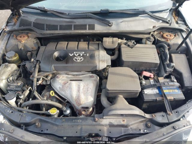 Toyota Camry Se Image 5