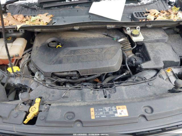 Ford Escape Titanium Image 2