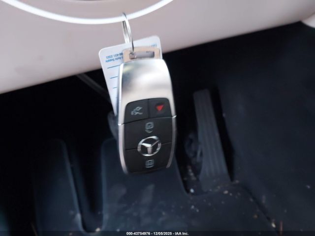 Mercedes-Benz GLE 4matic Image 6