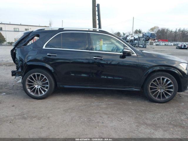 Mercedes-Benz GLE 4matic Image 14