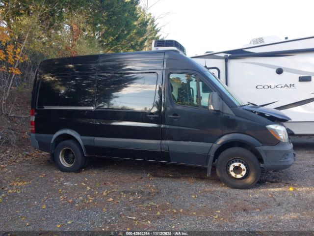 Freightliner Sprinter 3500 Standard Roof V6 Image 3