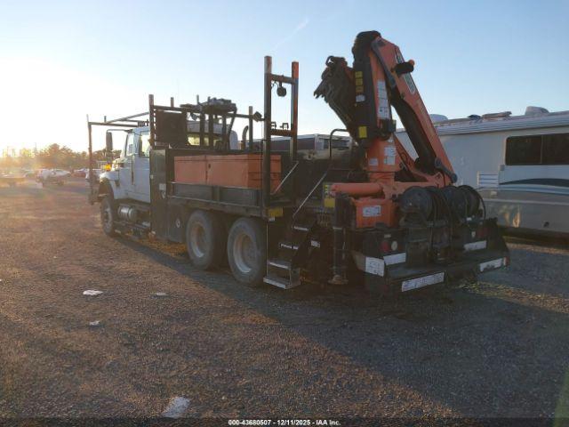 International 7000 7500 Image 4