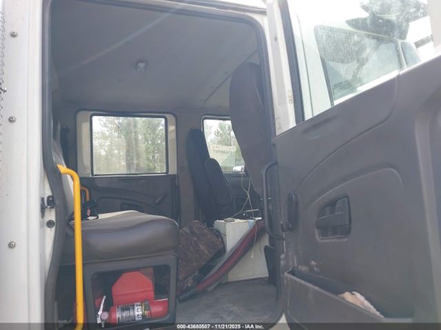 International 7000 7500 Image 12