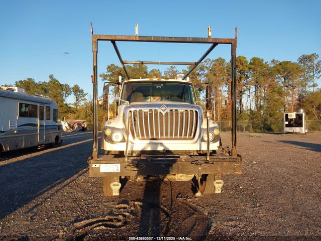 International 7000 7500 Image 9