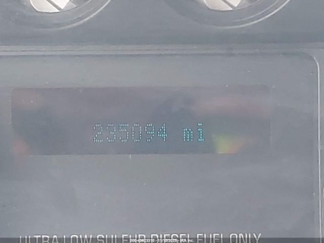 Ford F-550 Xl Image 2