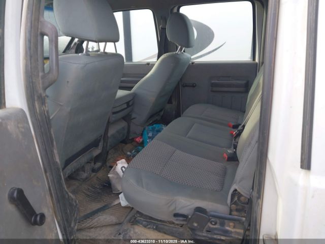 Ford F-550 Xl Image 8