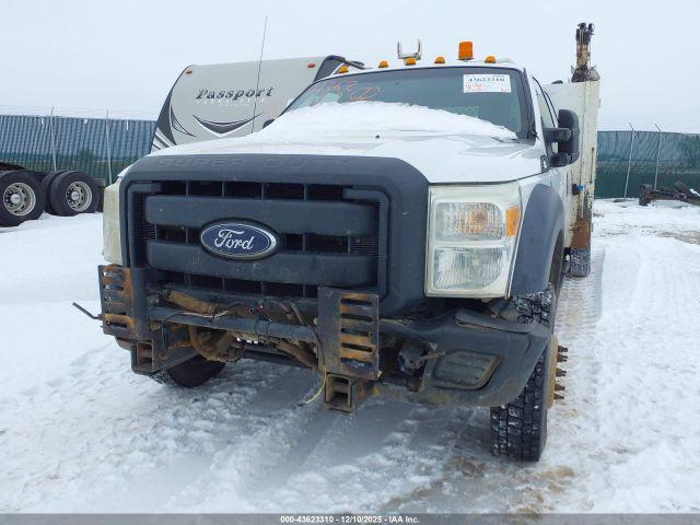 Ford F-550 Xl Image 13