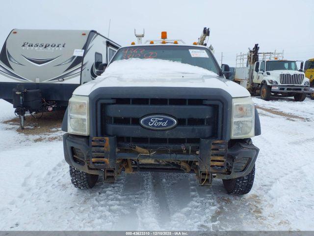 Ford F-550 Xl Image 10